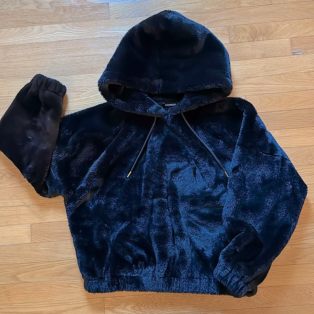Express Women’s Faux Fur Hoodie Size Small Black